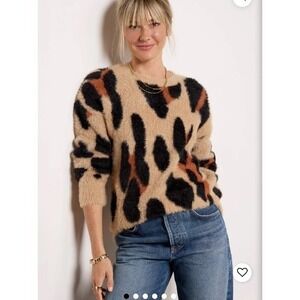 EVEREVE Harley Pullover Taupe Leopard Print Fuzzy Knit Relaxed‎ Sweater Size XS
